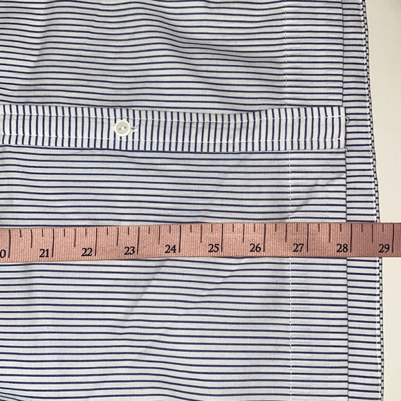 Lumiere white blue stripe Sleeveless Button up Blouse. NWT - Picture 9 of 11